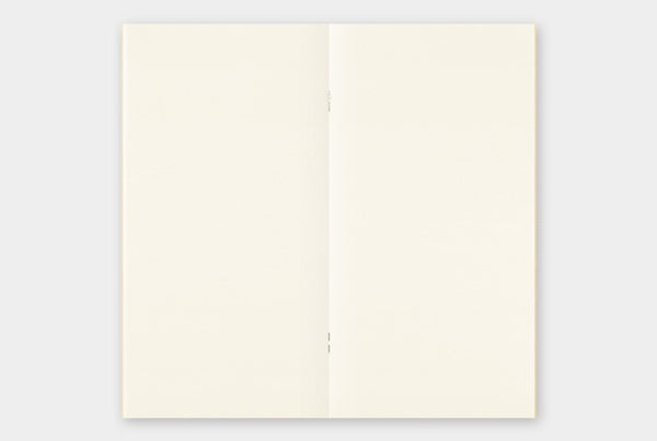 TRAVELER’S notebook Regular 025 (MD Paper Cream)