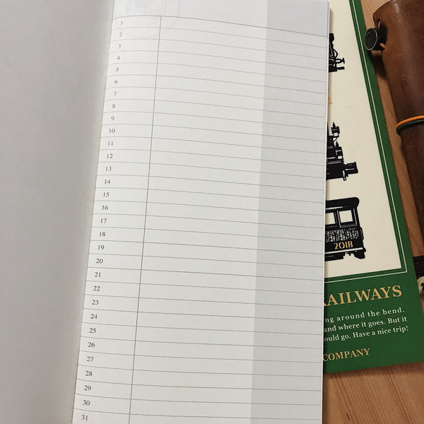 TRAVELER’S notebook Regular 005 (Free Diary, Daily)